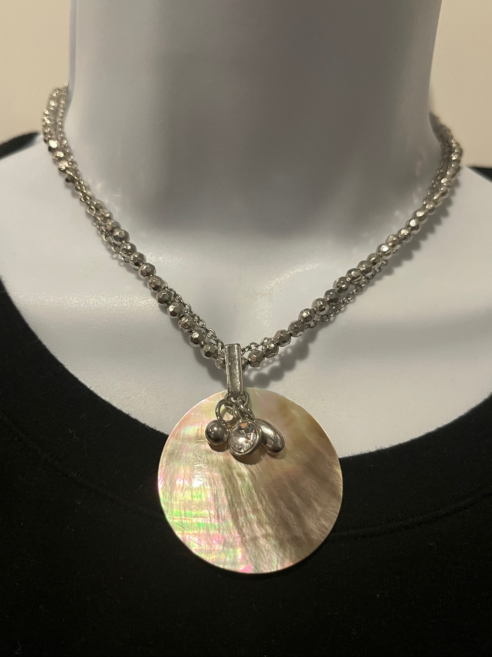 💎 2/$20 Cookie Lee Iridescent Abalone Shell Pendant Necklace with Silver Chains